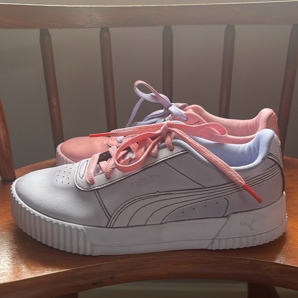 RARE CUSTOM  One-of-a-kind Puma Carina 2.0 Women’s Tennis Shoes Size 7.5 - Picture 2 of 11